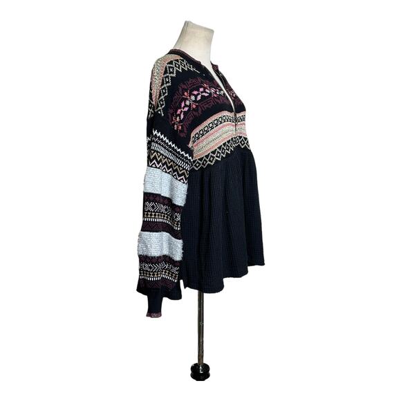 Free People Black Cozzy Cottage Sweater Size Small - Picture 5 of 12